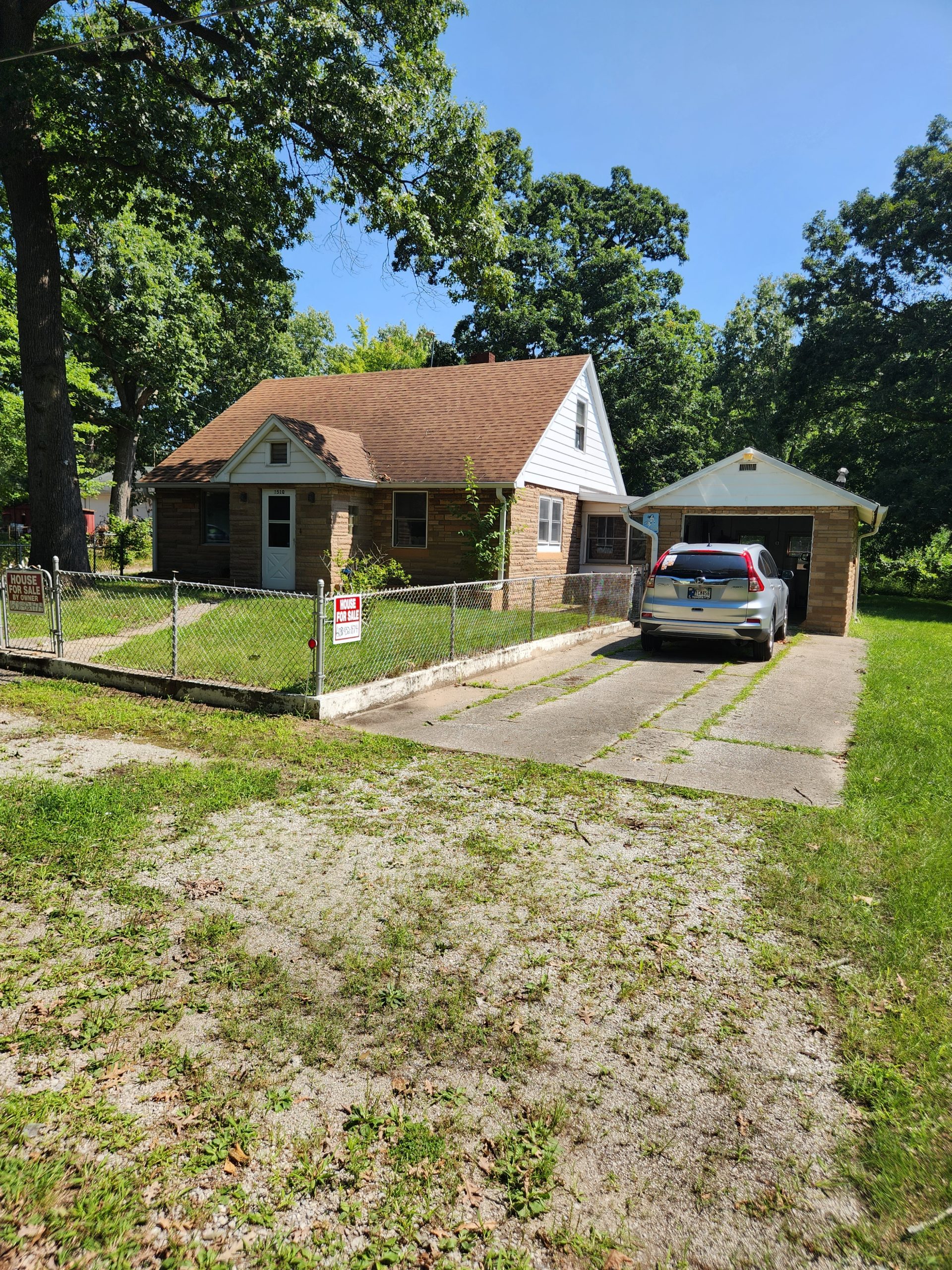 1510 Walnut Hoosier Homestead Realty